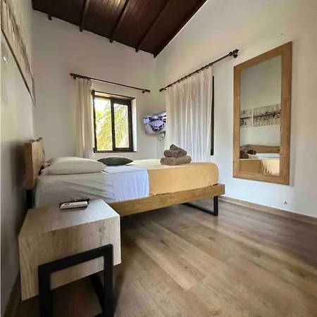 Caterina Cornaro House Pensiune *